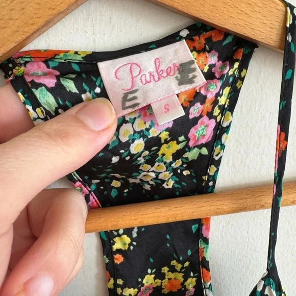 Parker Y2K vibe Black floral print Silk sleeveless Dress Multicolor size Small - Picture 9 of 10